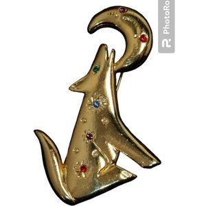 Vintage Southwest Style Gold Metal Coyote Howling Moon Crystal Brooch Pin